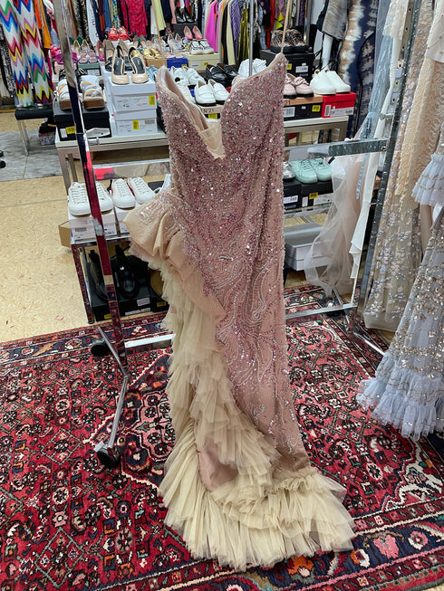 Arya Kleid